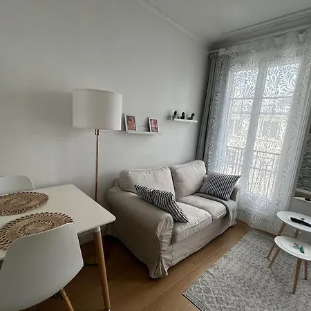 Your Parisian 10 Min Walk From Eiffel Tower * Paris